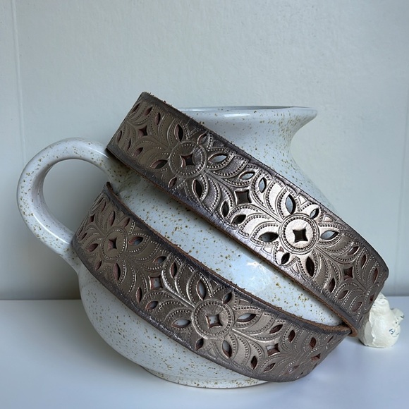 Fossil 🗝️ Belt - Picture 2 of 7